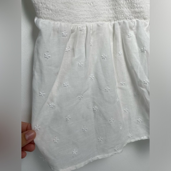 Old Navy White Smocked Tank Top Peplem Ruffle Embroidered Strapy Sleeve XXL Tall - Picture 6 of 8